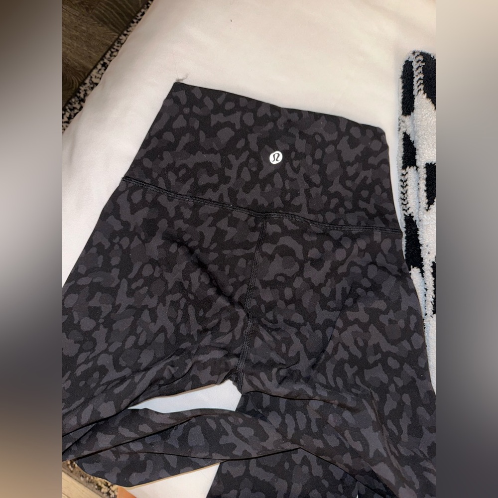 Lululemon wonder train 25” leggings